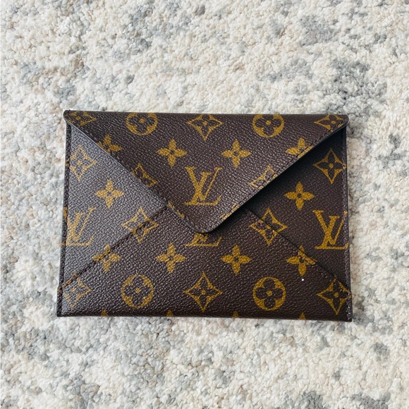 LOUIS VUITTON Monogram Small Envelope bag/wallet - Picture 7 of 7